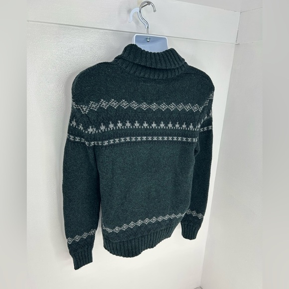 American‎ Eagle Green Geometric Shawl Collar Heavy Sweater Size Medium Athletic - Picture 7 of 13